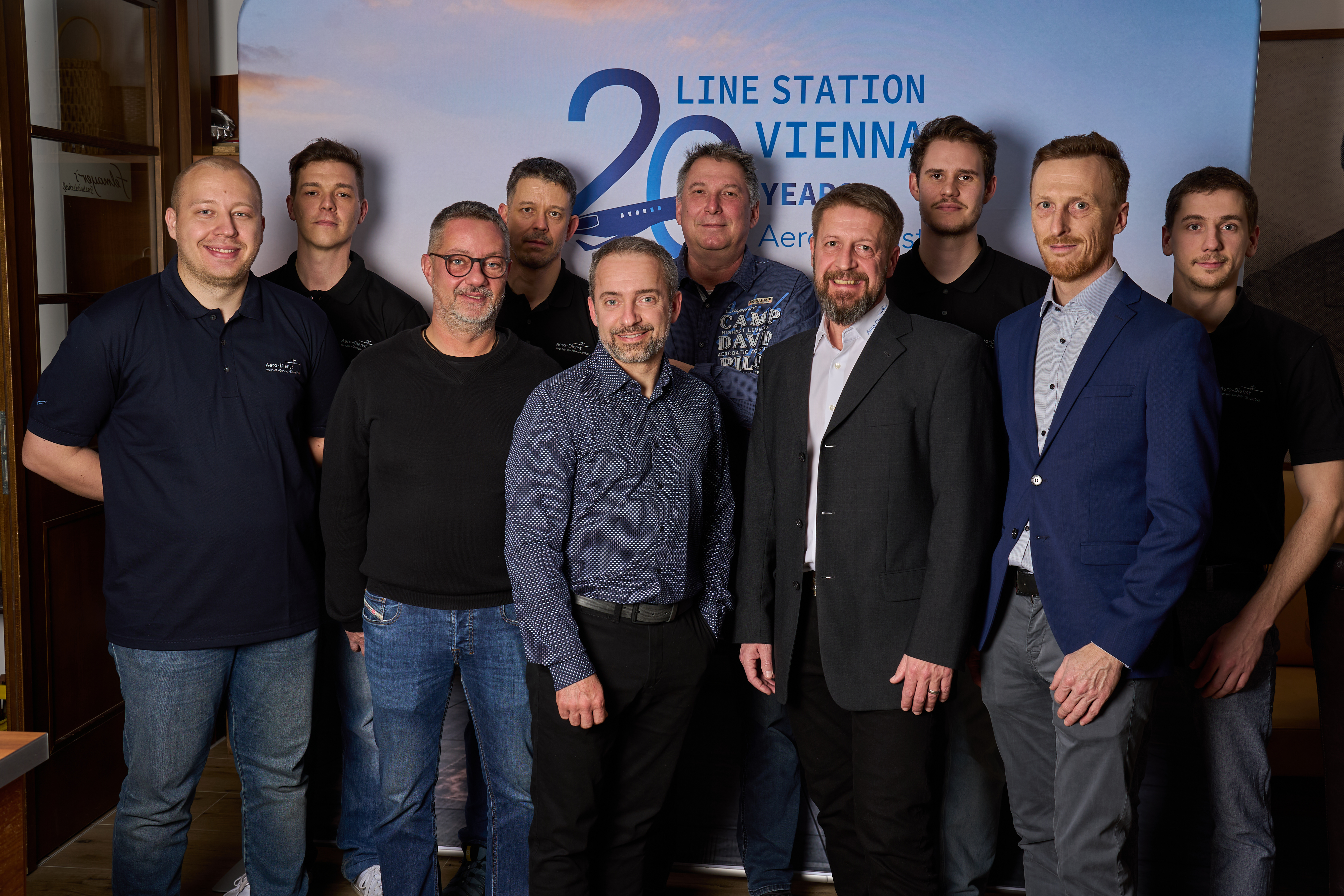 images/Pressefotos-download/20Years_Vienna_Team.jpg